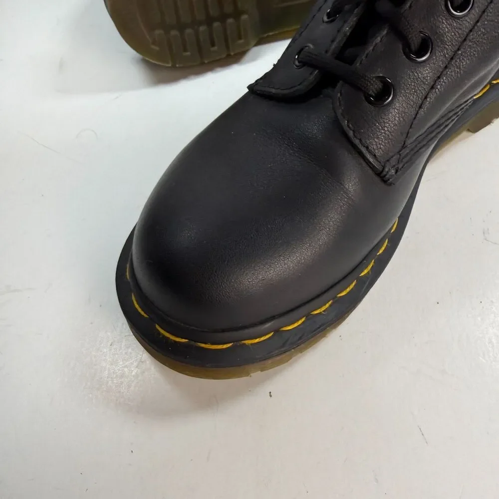 Dr Martens 1460 Pascal Black Leather 8 Eye Combat Boots Womens Size 7 AirWair